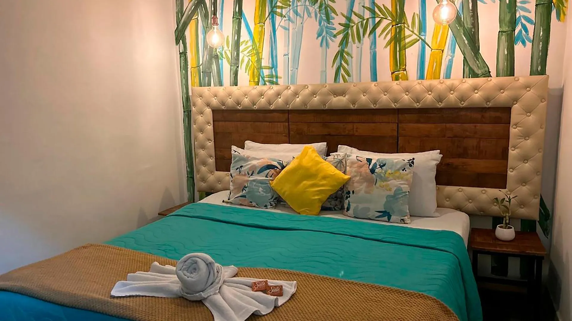 Hostel Hotel Boutique Stay La 10 Medellin Colombia