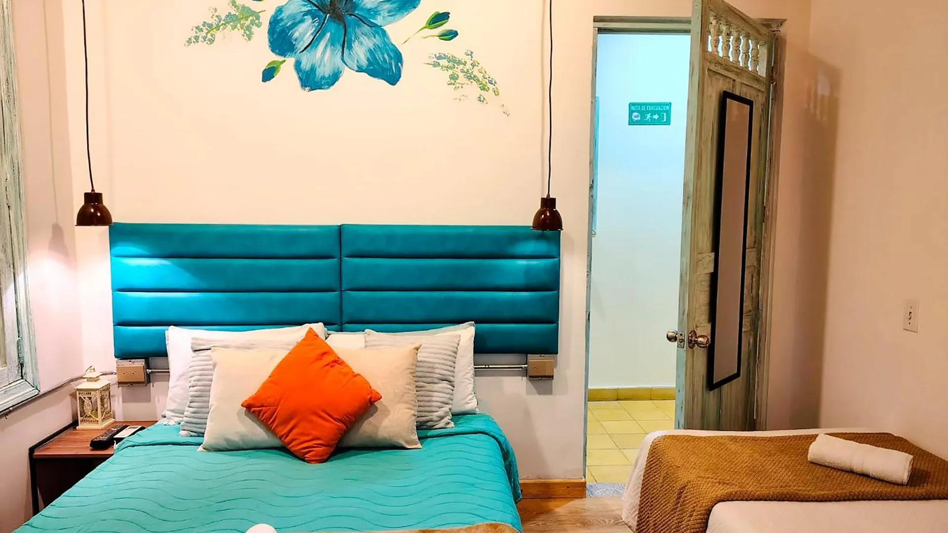 Hotel Boutique Stay La 10 Medellín Hostel
