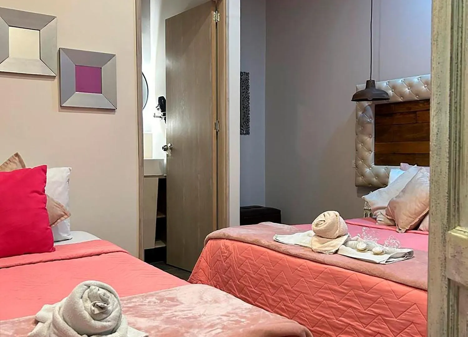 Hotel Boutique Stay La 10 Medellín Hostel