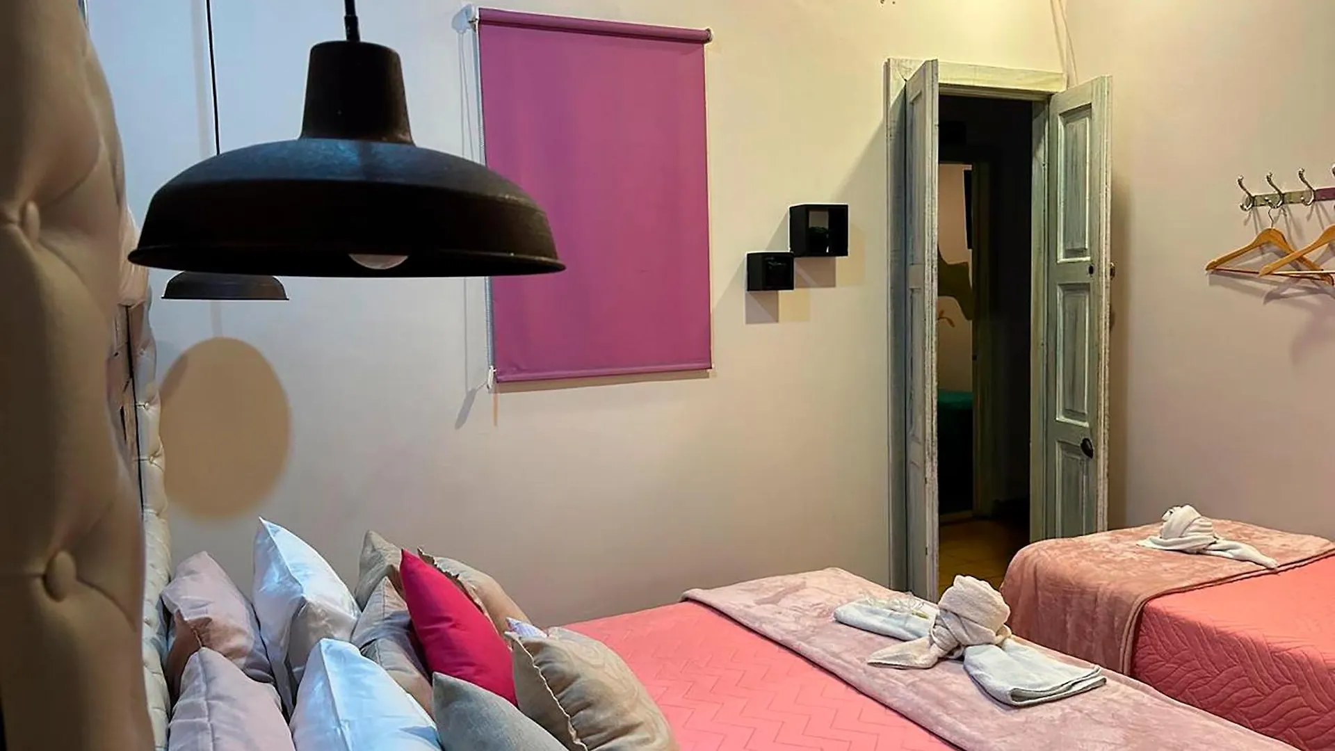 Hotel Boutique Stay La 10 Medellín 0*,  Colombia