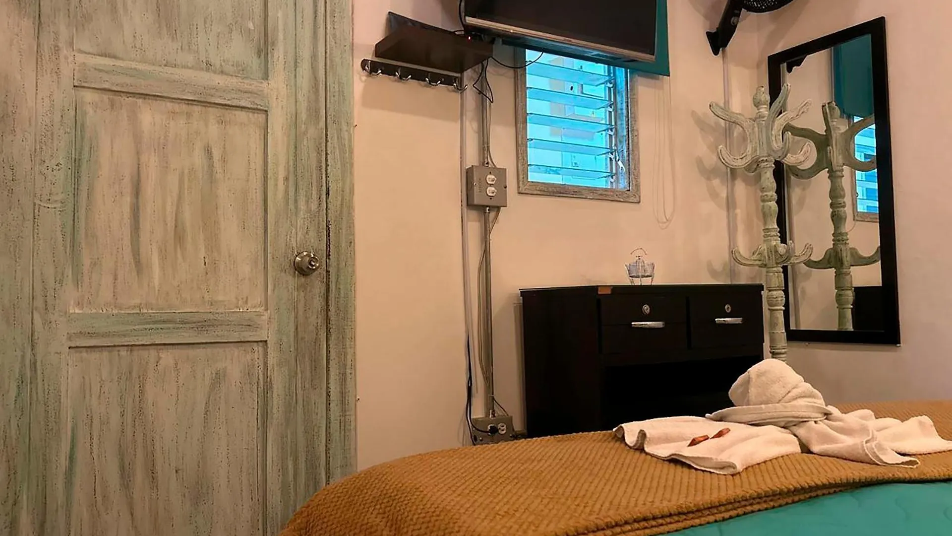 Hotel Boutique Stay La 10 Medellín Hostel