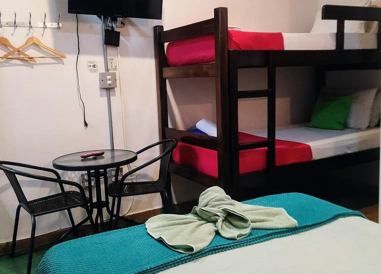 Hotel Boutique Stay La 10 Medellín Hostel